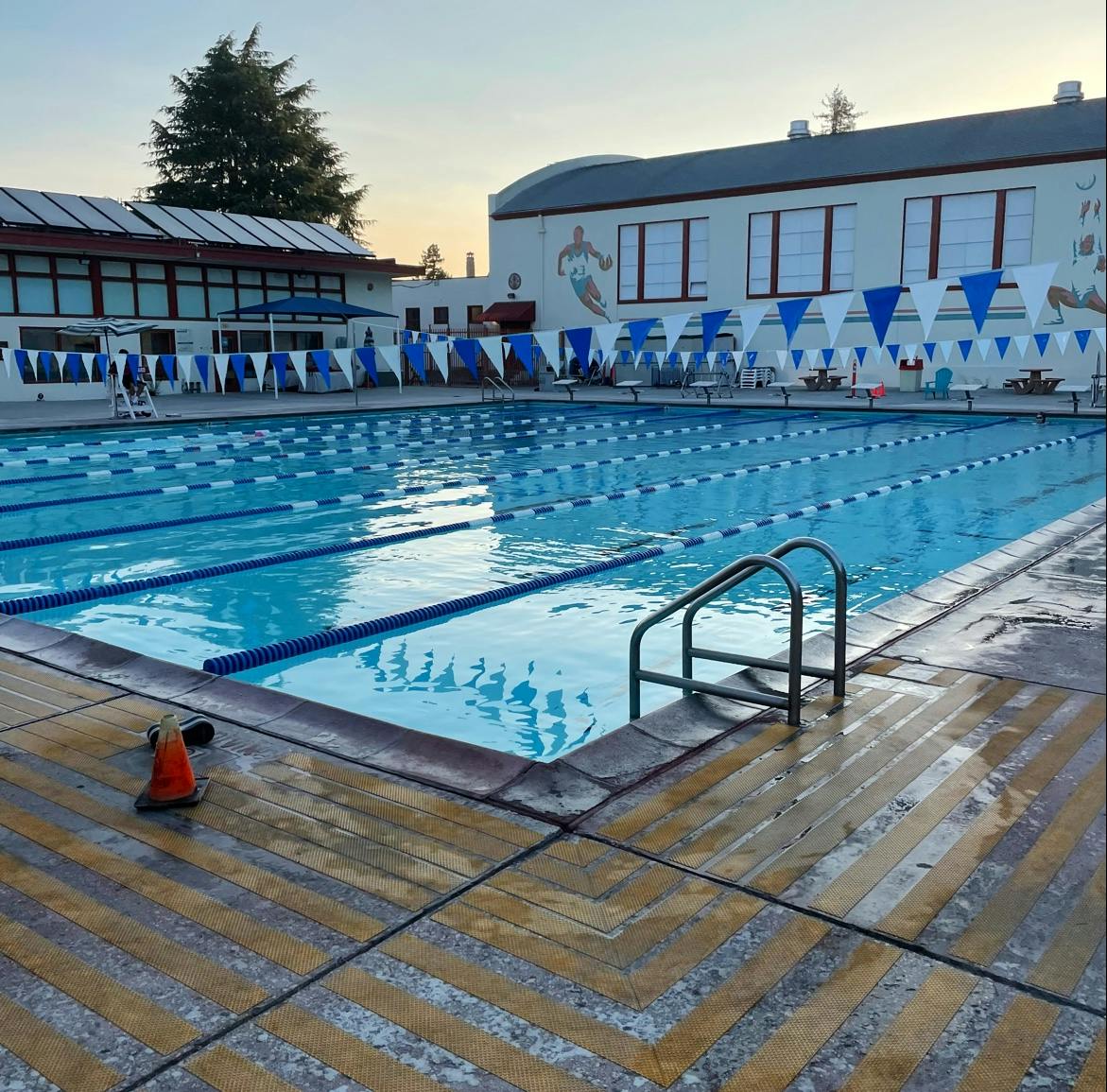 Campbell Community Center Pool