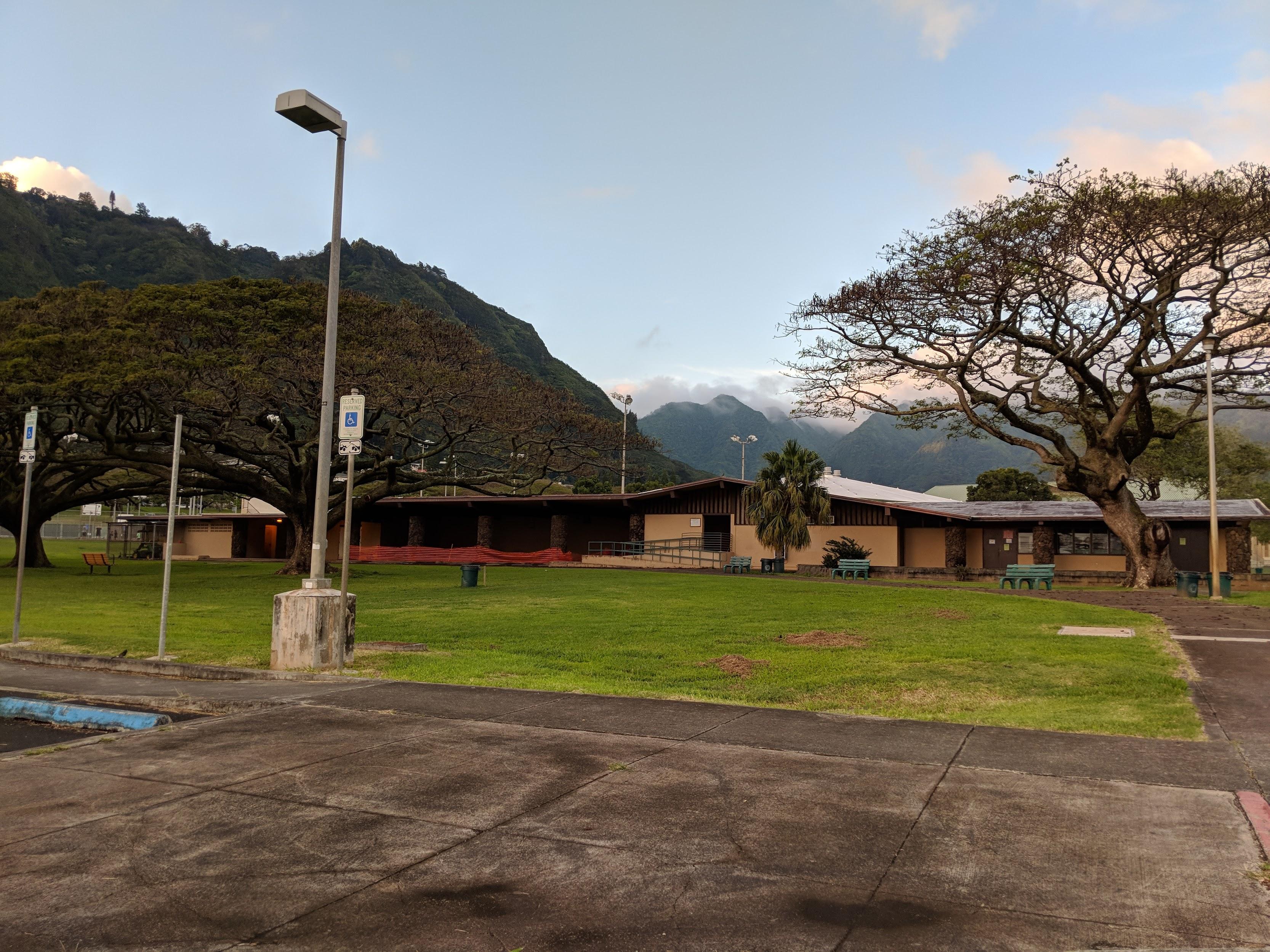 Mānoa Valley District Park Pool