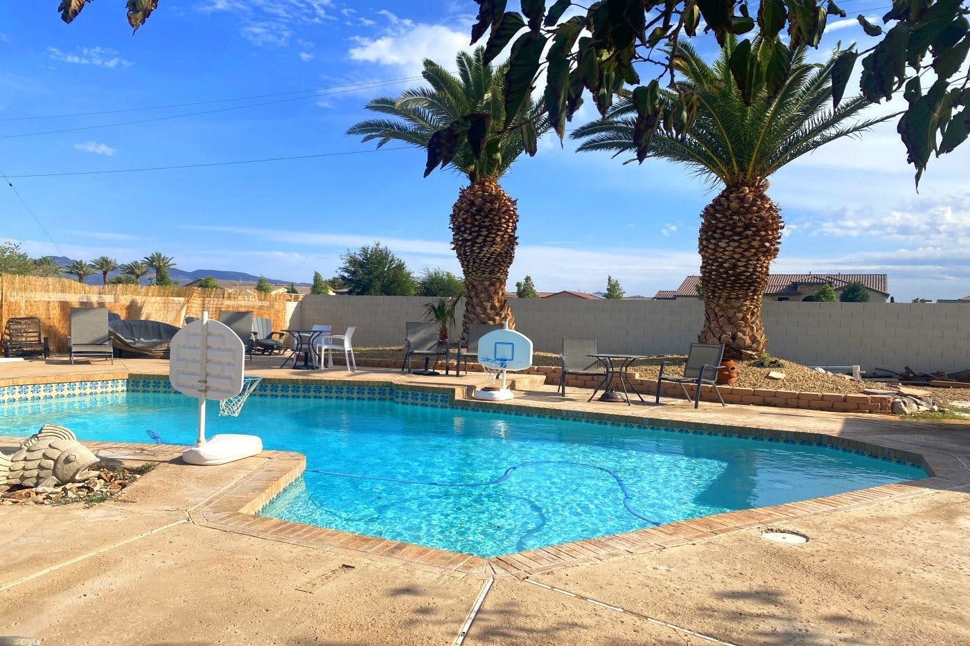Your Own Desert Oasis! Private Pool & BBQ