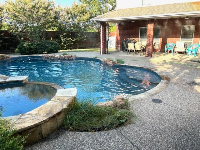 McKinney Pool for Relaxation